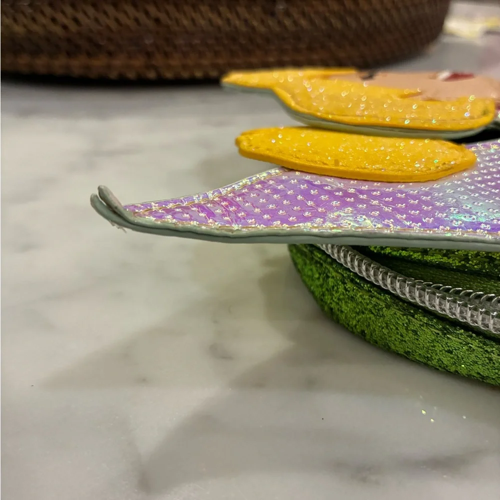 Danielle Nicole Peter Pan Tinkerbell Crossbody Limited Edition Rare - Picture 6 of 7